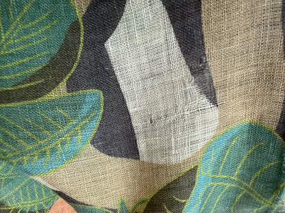 Omi Linen Japanese Linen 'April' Green Mini scarf with 8 rings