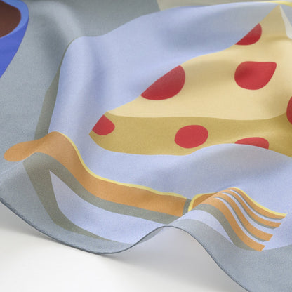 リング付き シルクのミニスカーフ 'Cheese Cake' grey