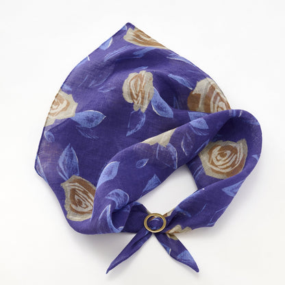リング付き 近江のリネンミニスカーフ 'English Rose' navy