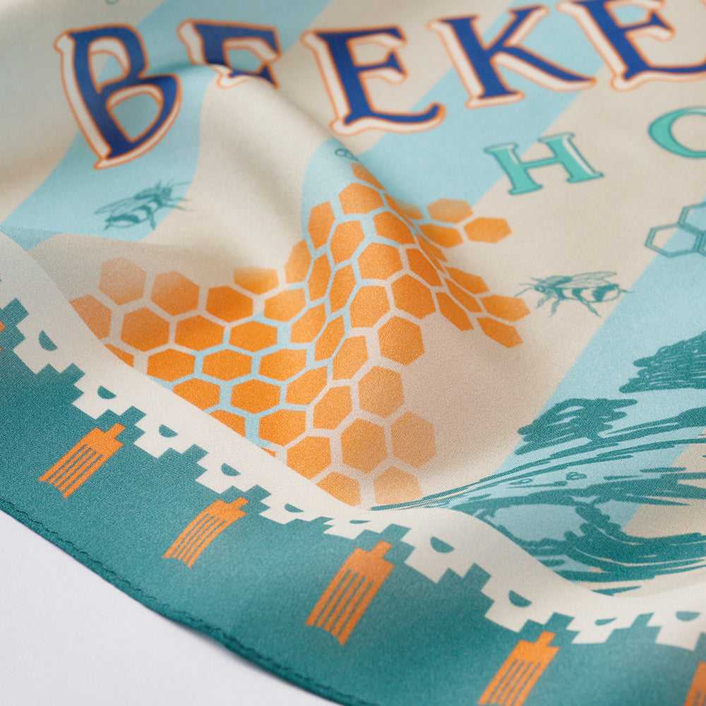 Japanese Printed Silk 'Beekeeper`s Honey' green リング付きミニスカーフ