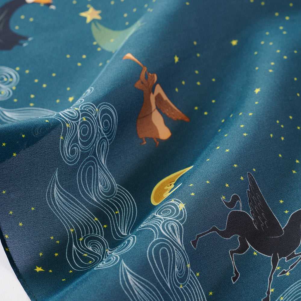 Japanese Printed Silk 'Winter Nights Dream' リング付きミニスカーフ