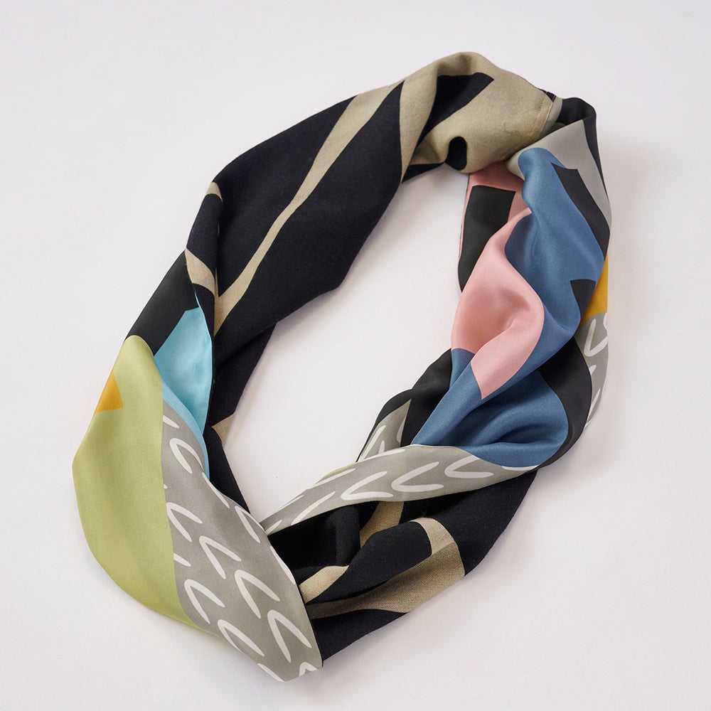 Japanese Printed Silk & Merino Wool 'Halsham' grey x black ループスカーフ