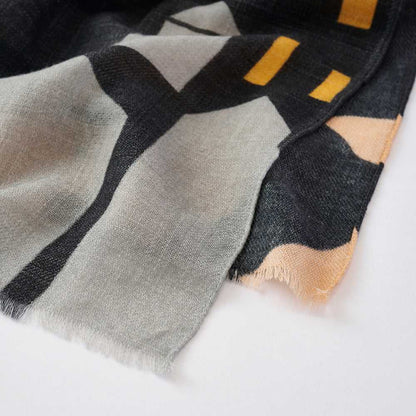 Japanese Printed Soft wool twill 'Stockholm' black ロングストール