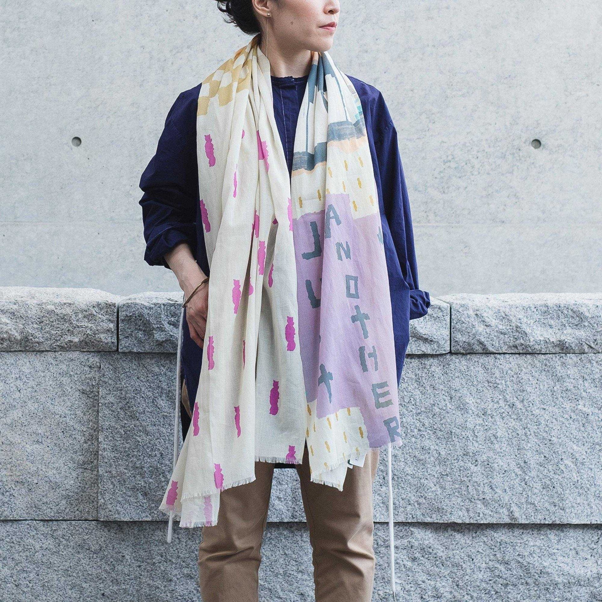 Japanese Printed Organic Cotton 'New York Minute' Pastel ロングストール