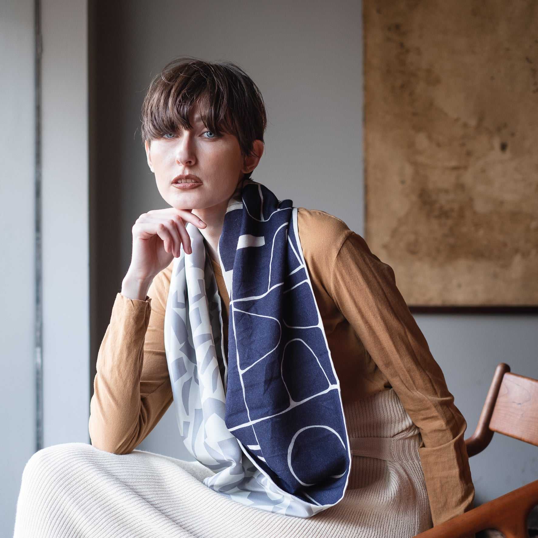 Japanese Printed Silk & Merino Wool 'Athens'  ループスカーフ | YARN&COPPER