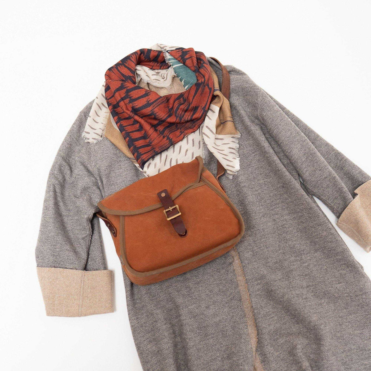 Japanese Merino Wool 'The Unknown Guest' Burnt Umber 正方形スカーフ