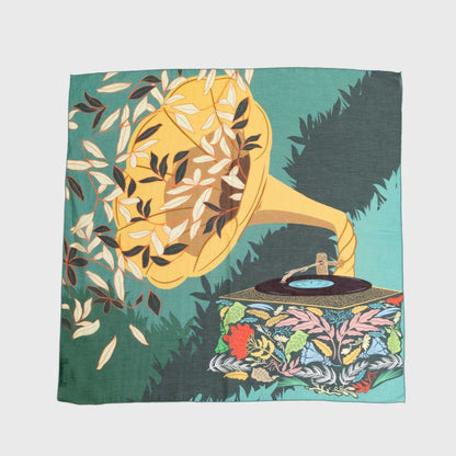 Japanese Printed Silk Cotton 'Woodland Orchestra' Green 8リング付きミニスカーフ