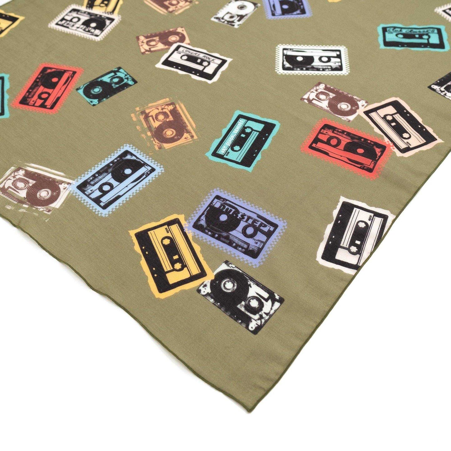 Japanese Printed Silk Cotton 'College Mixtape’ Olive リング付きミニスカーフ