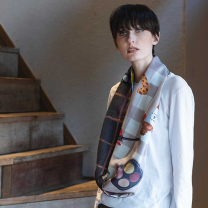 Japanese Printed Silk & Merino Wool 'The Make Up Artist' grey ループスカーフ